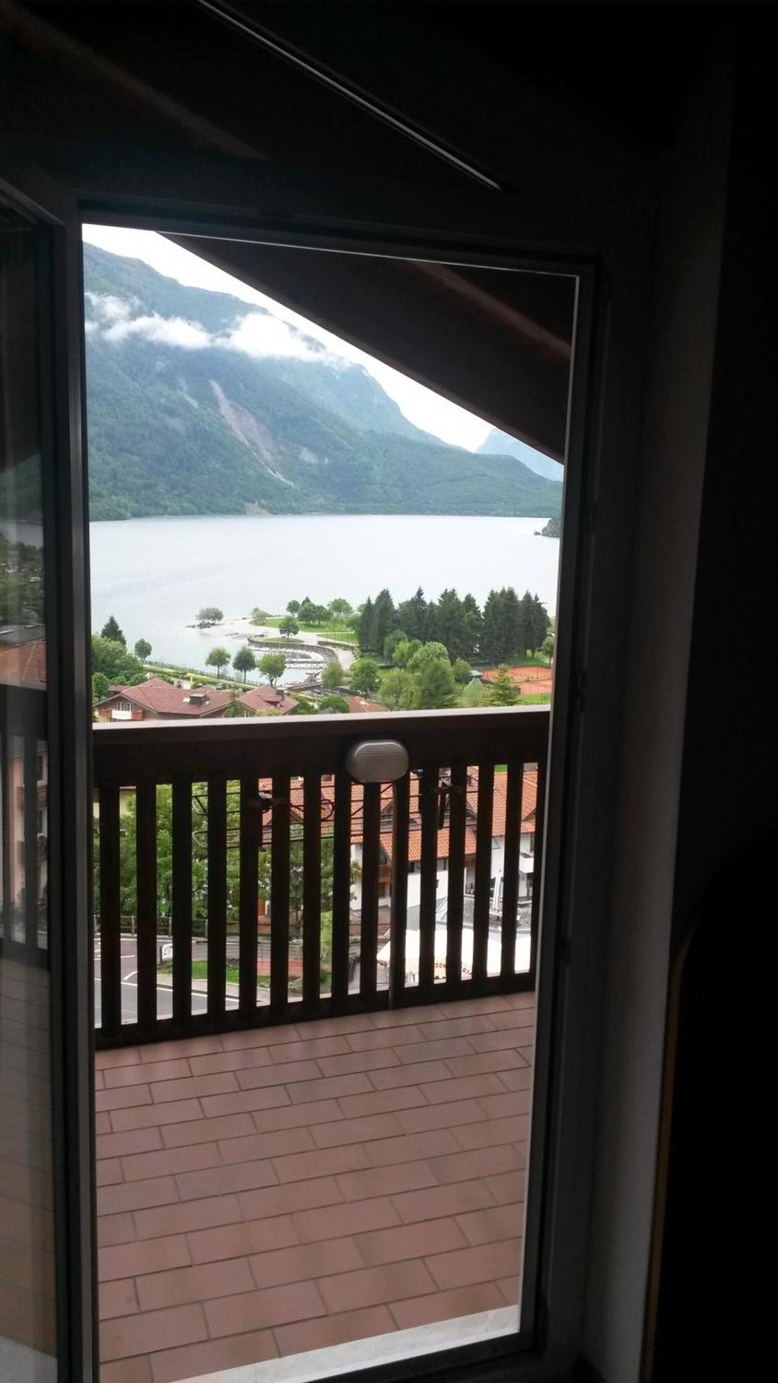 Albergo Stella Alpina Мольвено Номер фото
